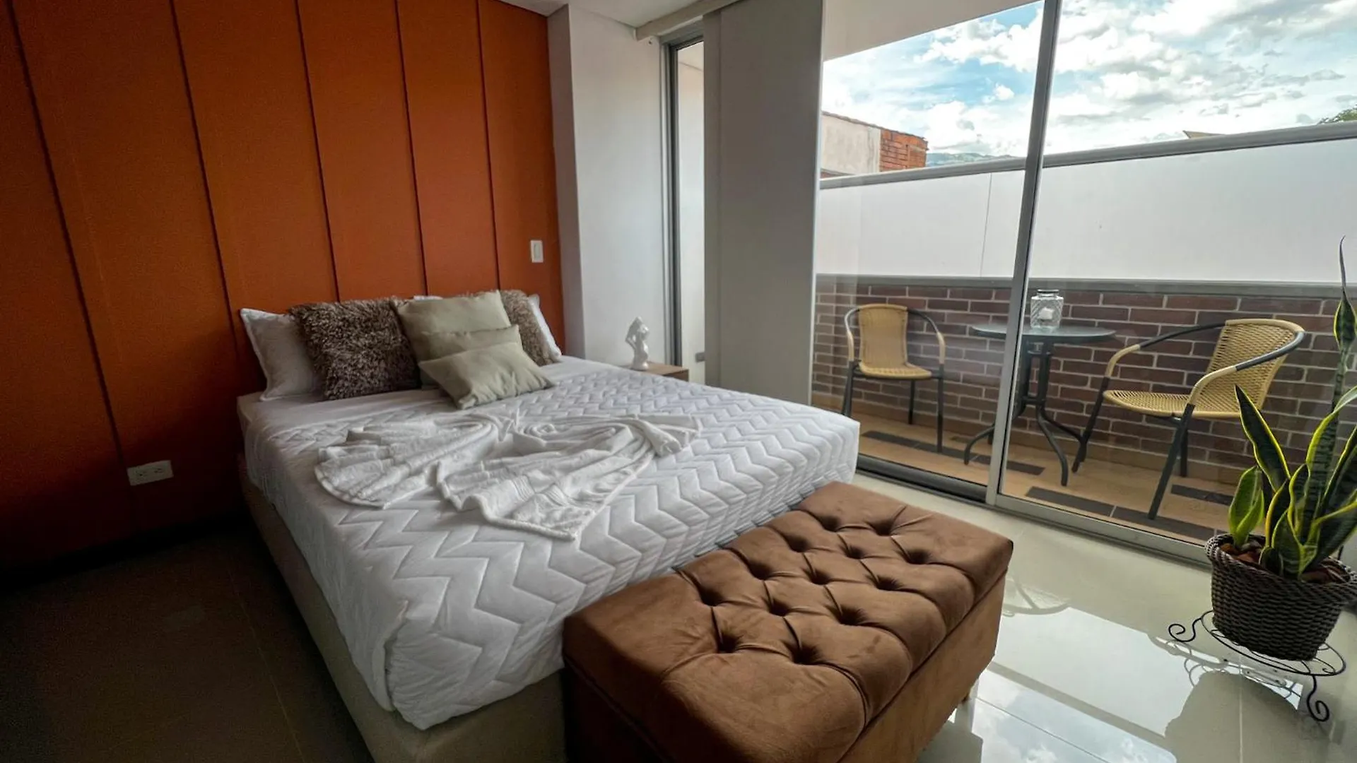 Terraza Privada Llena De Luz 201 Massamagrell Apartment Medellin